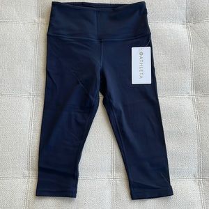 Brand NEW *Athleta Elation Crop. Navy XSP.